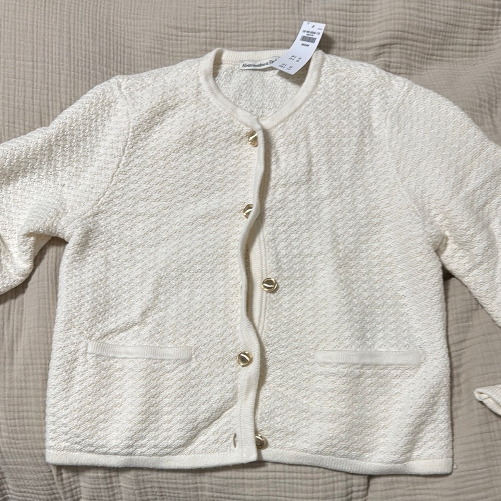 Abercrombie Cream Textured Cardigan with Gold Buttons